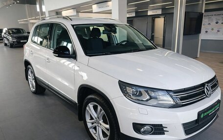 Volkswagen Tiguan I, 2013 год, 1 024 000 рублей, 1 фотография