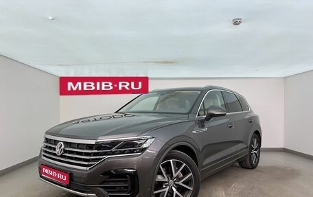 Volkswagen Touareg III, 2019 год, 4 900 000 рублей, 1 фотография