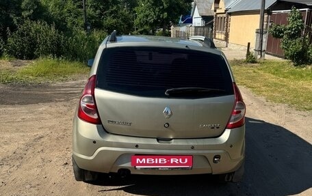 Renault Sandero I, 2011 год, 300 000 рублей, 4 фотография