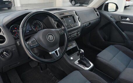 Volkswagen Tiguan I, 2013 год, 1 024 000 рублей, 7 фотография