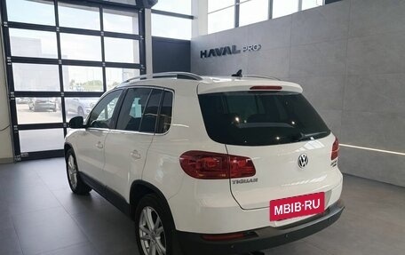 Volkswagen Tiguan I, 2013 год, 1 024 000 рублей, 4 фотография