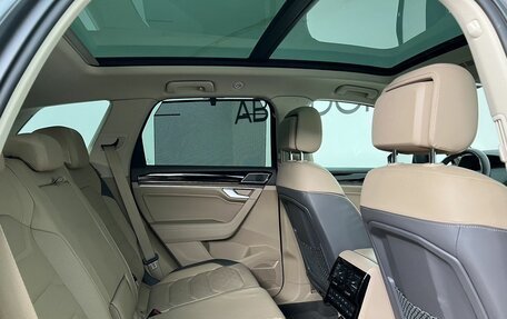 Volkswagen Touareg III, 2019 год, 4 900 000 рублей, 11 фотография