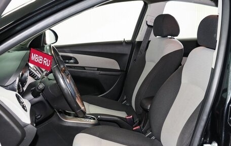 Chevrolet Cruze II, 2012 год, 949 000 рублей, 8 фотография