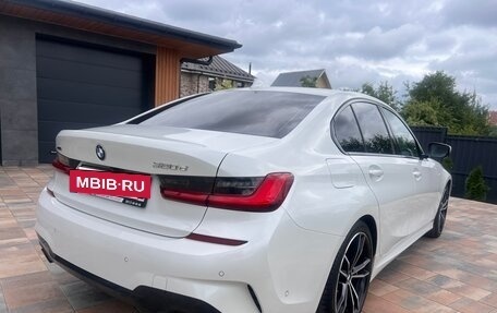 BMW 3 серия, 2021 год, 3 700 000 рублей, 3 фотография