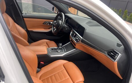 BMW 3 серия, 2021 год, 3 700 000 рублей, 11 фотография