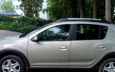 Renault Sandero II рестайлинг, 2017 год, 1 200 000 рублей, 3 фотография
