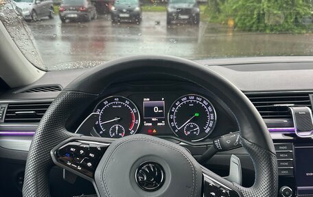 Skoda Superb III рестайлинг, 2018 год, 2 230 000 рублей, 2 фотография