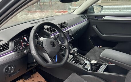 Skoda Superb III рестайлинг, 2018 год, 2 230 000 рублей, 9 фотография