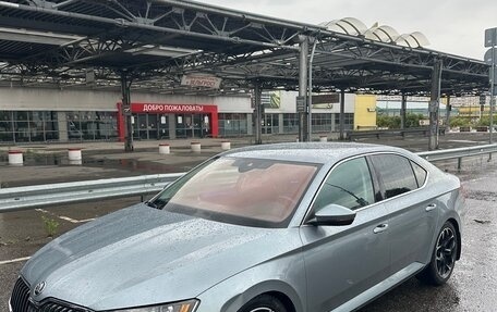 Skoda Superb III рестайлинг, 2018 год, 2 230 000 рублей, 13 фотография