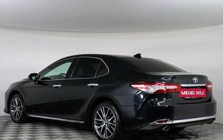 Toyota Camry, 2023 год, 3 627 000 рублей, 8 фотография