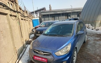 Hyundai Solaris II рестайлинг, 2012 год, 650 000 рублей, 1 фотография