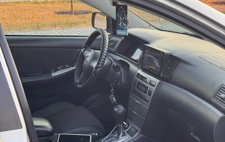 Toyota Corolla, 2004 год, 540 000 рублей, 7 фотография