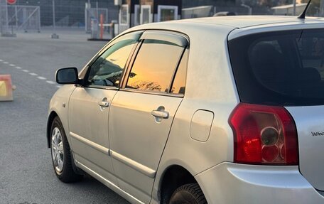 Toyota Corolla, 2004 год, 540 000 рублей, 3 фотография