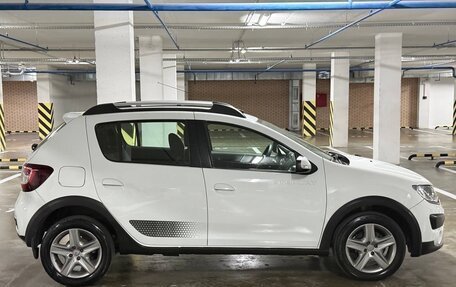 Renault Sandero II рестайлинг, 2017 год, 1 170 000 рублей, 10 фотография