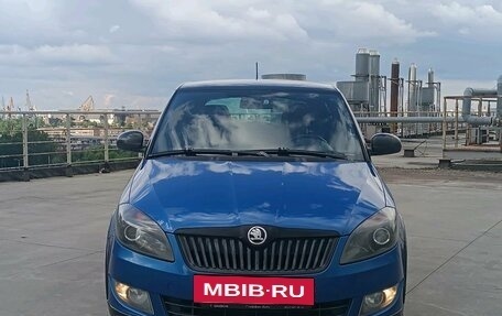 Skoda Fabia II, 2013 год, 745 000 рублей, 2 фотография