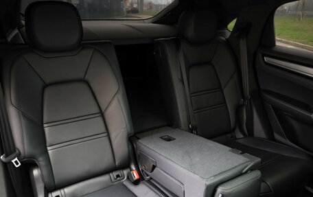 Porsche Cayenne III, 2021 год, 8 899 000 рублей, 34 фотография