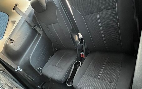 Opel Zafira C рестайлинг, 2012 год, 990 000 рублей, 17 фотография