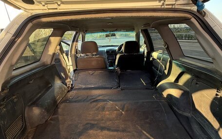 Nissan Wingroad III, 2001 год, 185 000 рублей, 10 фотография
