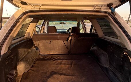 Nissan Wingroad III, 2001 год, 185 000 рублей, 11 фотография