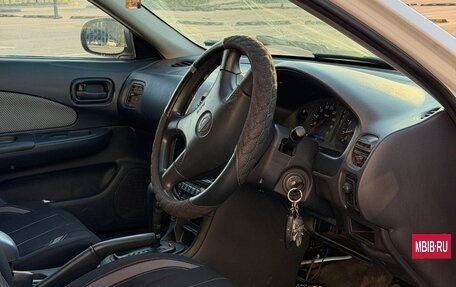 Nissan Wingroad III, 2001 год, 185 000 рублей, 6 фотография
