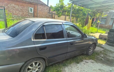 Hyundai Accent II, 2005 год, 400 000 рублей, 3 фотография