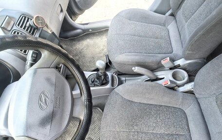 Hyundai Accent II, 2005 год, 400 000 рублей, 8 фотография