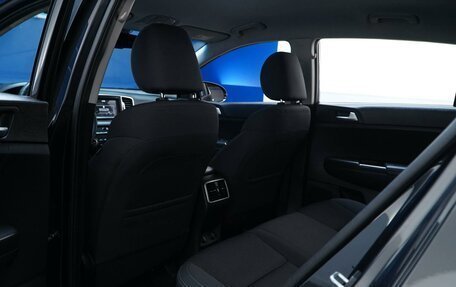 KIA Sportage IV рестайлинг, 2017 год, 1 800 444 рублей, 11 фотография