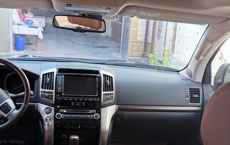 Toyota Land Cruiser 200, 2014 год, 8 500 000 рублей, 9 фотография