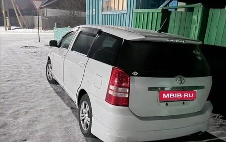 Toyota Wish II, 2003 год, 770 000 рублей, 2 фотография