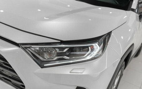Toyota RAV4, 2020 год, 3 290 000 рублей, 26 фотография