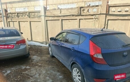 Hyundai Solaris II рестайлинг, 2012 год, 650 000 рублей, 2 фотография