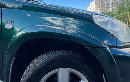 Toyota RAV4, 2005 год, 1 050 000 рублей, 15 фотография