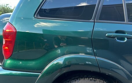 Toyota RAV4, 2005 год, 1 050 000 рублей, 13 фотография