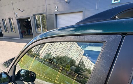 Toyota RAV4, 2005 год, 1 050 000 рублей, 31 фотография