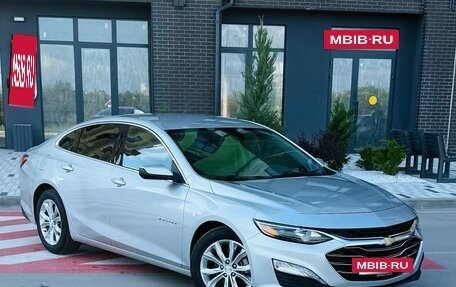 Chevrolet Malibu IX, 2019 год, 1 395 000 рублей, 2 фотография
