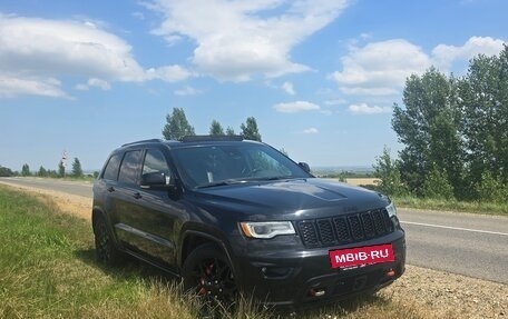 Jeep Grand Cherokee, 2019 год, 4 700 000 рублей, 2 фотография