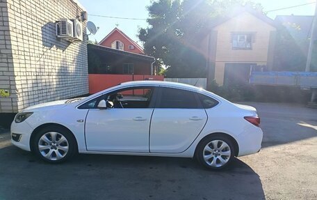 Opel Astra J, 2014 год, 1 000 000 рублей, 5 фотография