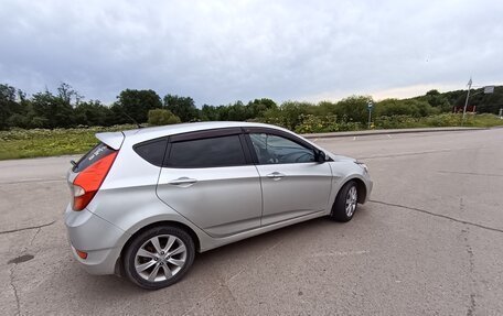 Hyundai Solaris II рестайлинг, 2012 год, 950 000 рублей, 3 фотография