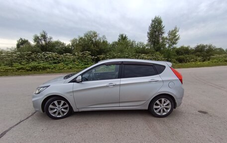 Hyundai Solaris II рестайлинг, 2012 год, 950 000 рублей, 5 фотография