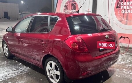 KIA cee'd I рестайлинг, 2008 год, 650 000 рублей, 6 фотография