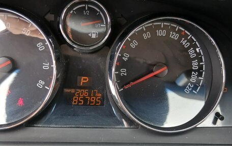 Opel Antara I, 2013 год, 1 570 000 рублей, 19 фотография
