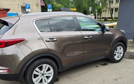 KIA Sportage IV рестайлинг, 2017 год, 1 940 000 рублей, 4 фотография