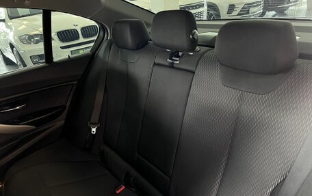 BMW 3 серия, 2015 год, 1 675 000 рублей, 12 фотография