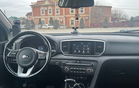 KIA Sportage IV рестайлинг, 2019 год, 2 299 900 рублей, 3 фотография