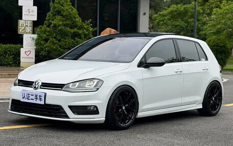 Volkswagen Golf VII, 2020 год, 1 270 001 рублей, 3 фотография