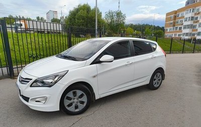 Hyundai Solaris II рестайлинг, 2015 год, 960 000 рублей, 1 фотография