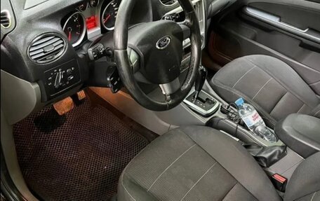 Ford Focus II рестайлинг, 2010 год, 300 000 рублей, 2 фотография