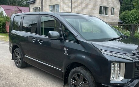 Mitsubishi Delica D:5 I, 2023 год, 4 150 000 рублей, 20 фотография