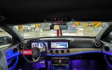 Mercedes-Benz E-Класс, 2019 год, 3 500 000 рублей, 20 фотография