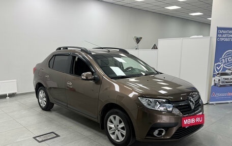 Renault Logan II, 2018 год, 870 000 рублей, 6 фотография